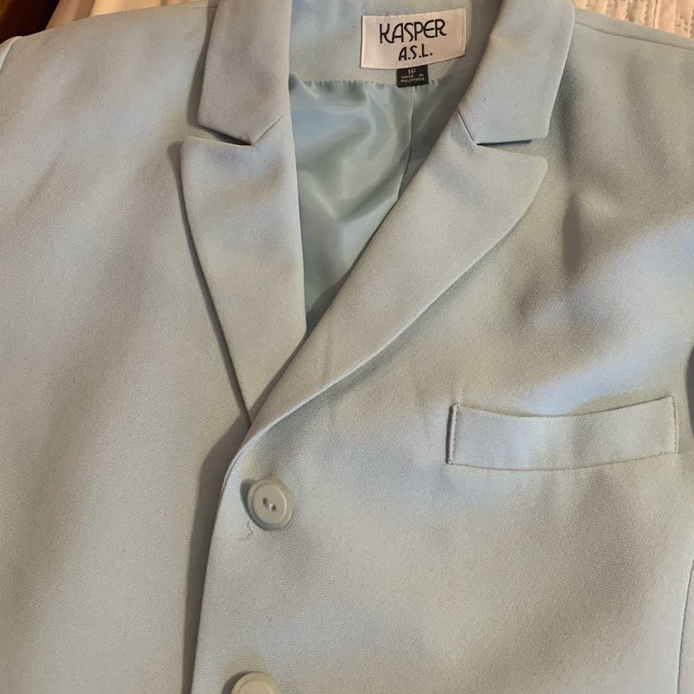 Kasper womens suit